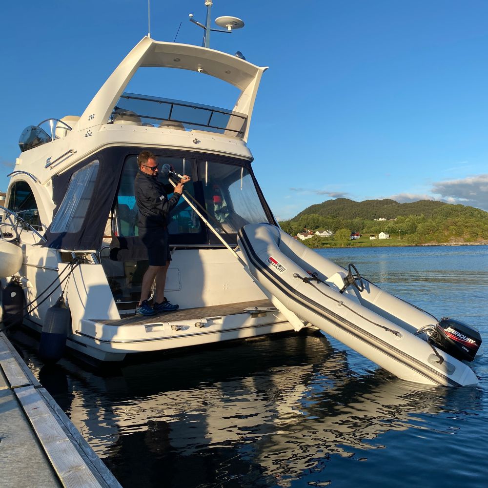 NorDav Davit System Marine Application 4
